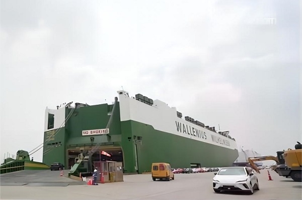 新能源車(chē)出口需求大增！中企拿下一季度全球汽車(chē)運(yùn)輸船全部訂單