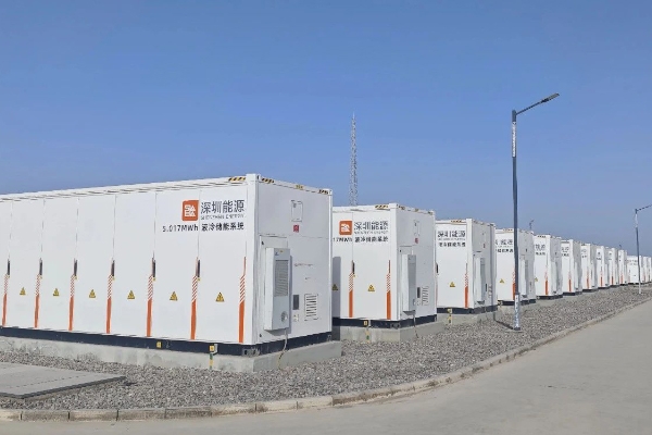 包含100臺儲能電池艙!又一光儲一體化項目更新動態