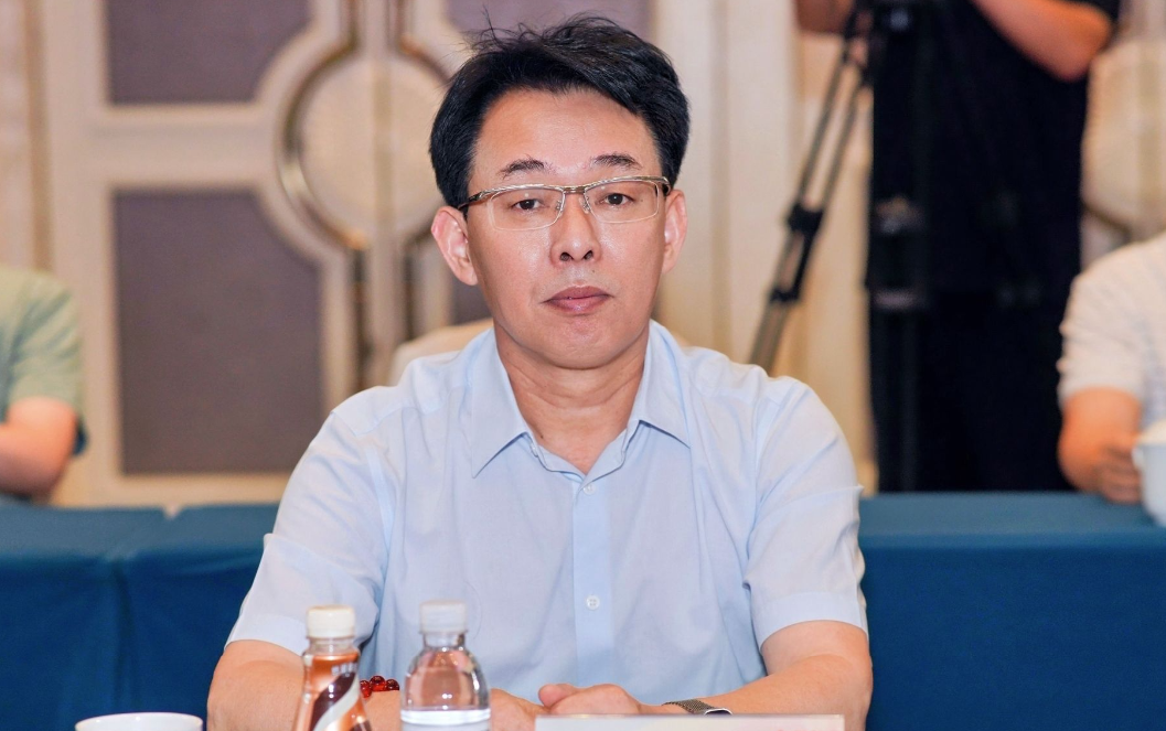 于清教:柔肩擎千鈞!致敬電池新能源產業木蘭力量