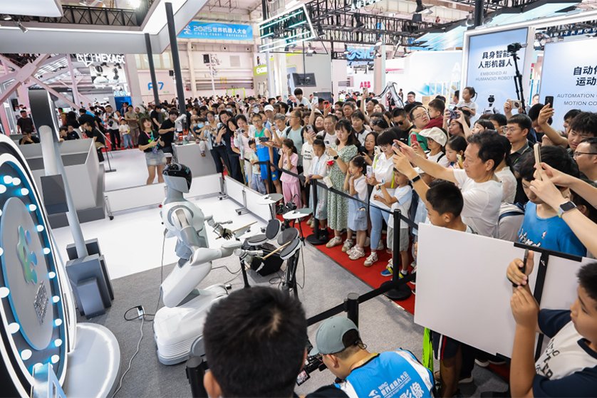 華熙生物/蔚來資本/聯(lián)想創(chuàng)投等押注！具身智能賽道新玩家不斷