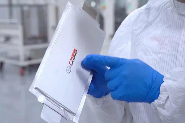 國(guó)內(nèi)首條大容量全固態(tài)電池產(chǎn)線建成 計(jì)劃明年裝車實(shí)驗(yàn)