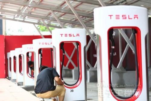 電池中的戰斗機：全方位解析特斯拉快速充電