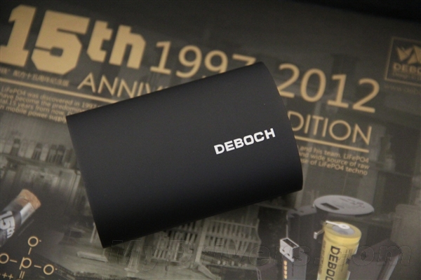 國(guó)內(nèi)僅15套 德柏仕15th紀(jì)念版移動(dòng)電源試用