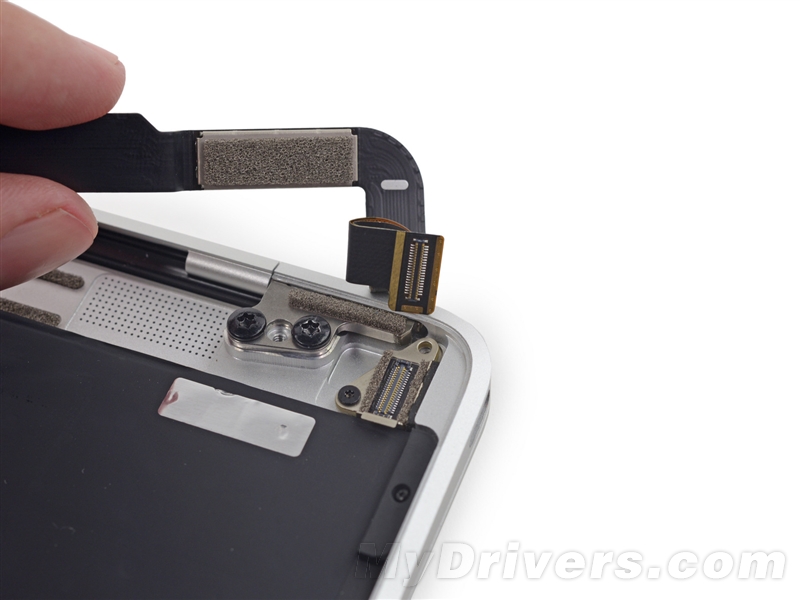 新MacBook完全拆解：蘋果太強大了