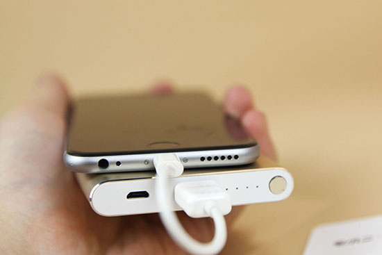 用了又用iPhone專用充電寶 電小二鋒6新品評測 用了又用iPhone專用充電寶 電小二鋒6新品評測