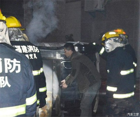 疑似知豆電動車自燃凸顯低速電動車危機(jī)3