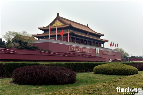 雄偉的天安門城樓。