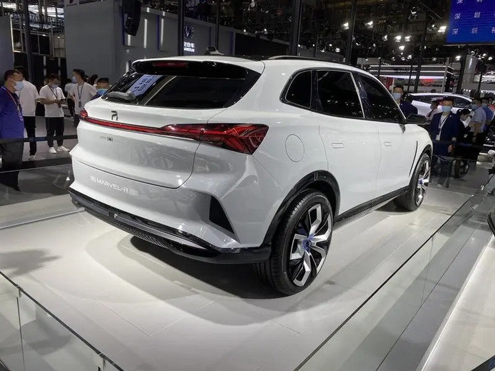 榮威MARVEL-R亮相！5G技術(shù)+L3自動(dòng)駕駛  8月首發(fā)上市