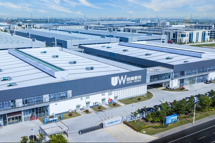 鋰電設(shè)備生產(chǎn)商聯(lián)贏激光2022年預(yù)盈超2.66億 同比增長(zhǎng)約兩倍