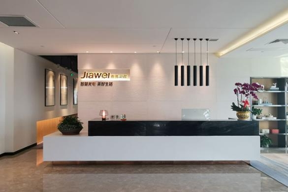 停產鋰電池專注光伏業務，又一上市公司虧損離場！