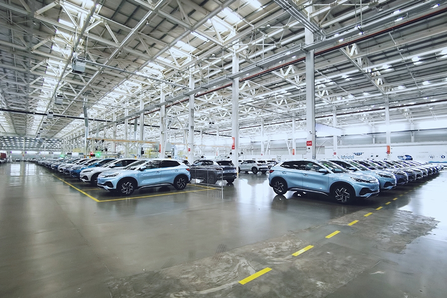 《關于開展智能網(wǎng)聯(lián)汽車準入和上路通行試點工作的通知》解讀