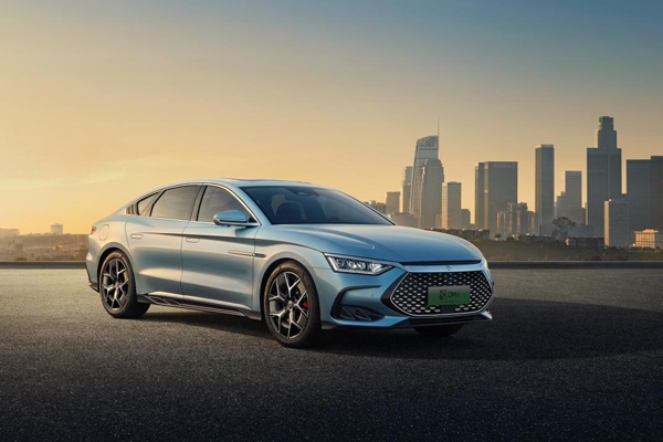 秦PLUS限時8.98萬元起，引領中國品牌決戰合資燃油！