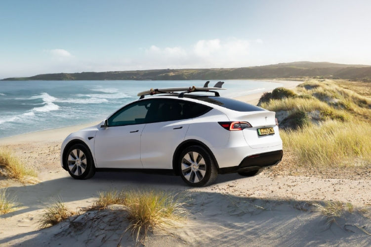 特斯拉2023年凈利149.97億美元 儲能裝機量同比增逾兩倍