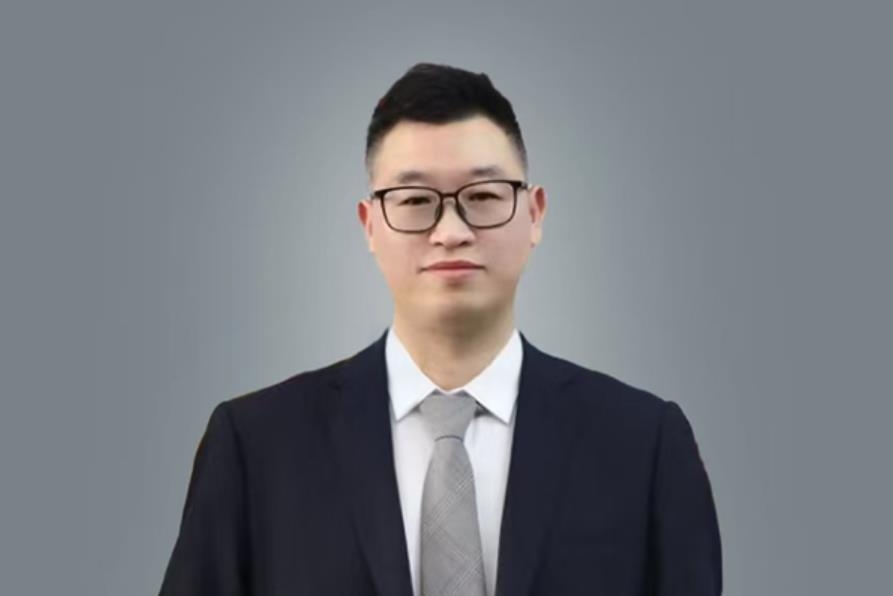 瑞浦蘭鈞黃炳輝:愿與各位同仁攜手共續綠色能源嶄新篇章!