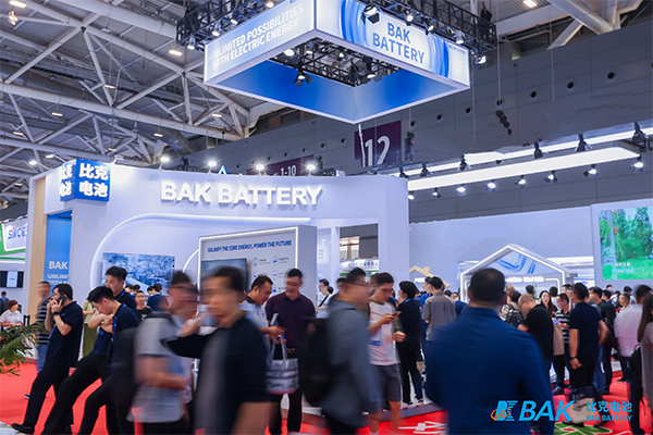 比克電池攜旗下圓柱、聚合物與方形電池三大產品線亮相CIBF 2025