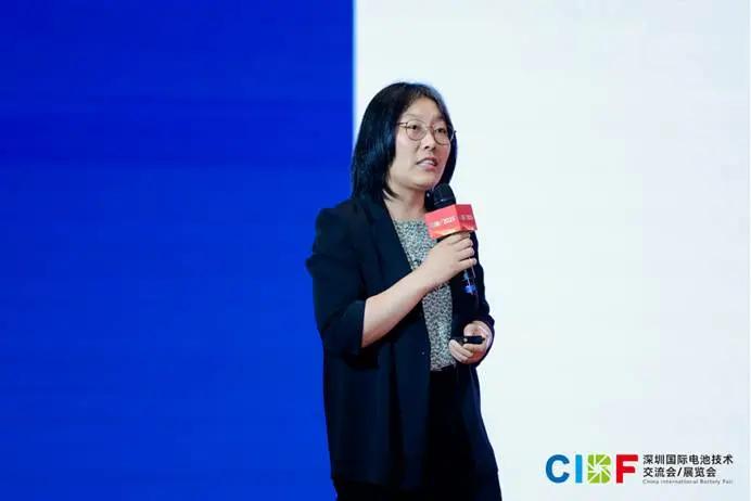先進電池前沿技術研討會于5月15日在深圳國際會展中心成功召開 先進電池前沿技術研討會于5月15日在深圳國際會展中心成功召開
