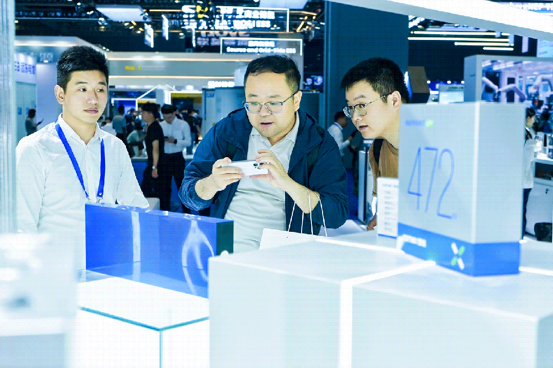 楚能亮相上海國際光伏能源展 全場景儲能產品前瞻布局引行業矚目