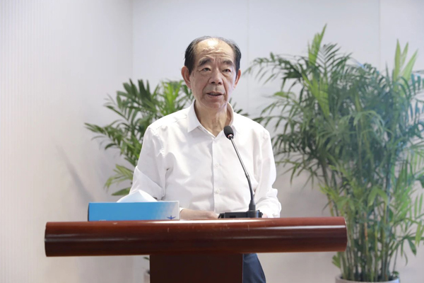 工信部原副部長王江平調研多氟多 共話氟材料產業創新與協同發展 工信部原副部長王江平調研多氟多 共話氟材料產業創新與協同發展