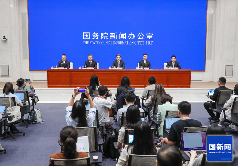 新聞發(fā)布會現(xiàn)場(劉健 攝)圖源:國新辦 新聞發(fā)布會現(xiàn)場(劉健 攝)圖源:國新辦