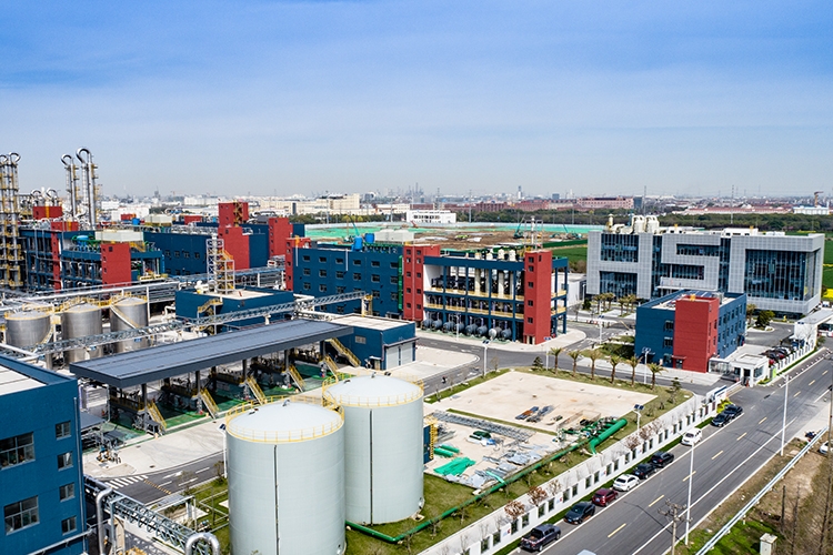 “A+H”電解液朋友圈再擴(kuò)容！華盛鋰電添加劑年產(chǎn)量1.4萬噸