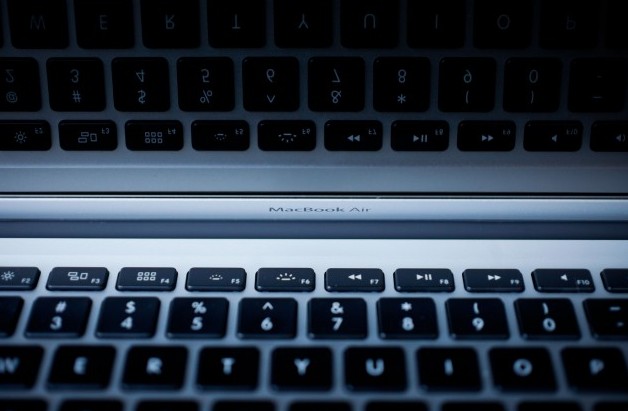 筆記本長(zhǎng)期連接電源有害電池健康