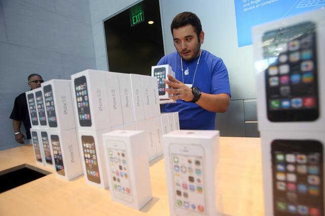 PC業移動求生路又遭打擊 智能手機爆發窗口關閉