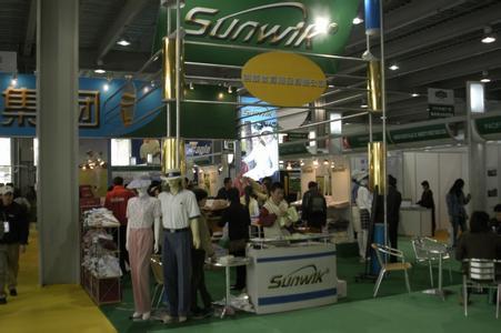 珠海創(chuàng)威集團億威電動車參展 以節(jié)能環(huán)保為目標(biāo)