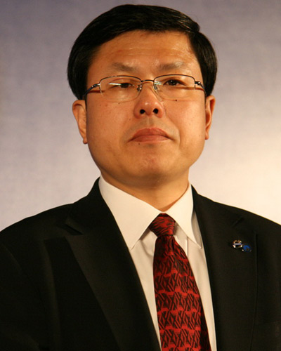 清華大學(xué)汽車產(chǎn)業(yè)與技術(shù)戰(zhàn)略研究院院長(zhǎng) 趙福全