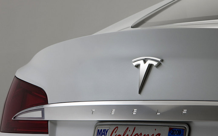 充電網絡成入華難題 還原神話背后的特斯拉