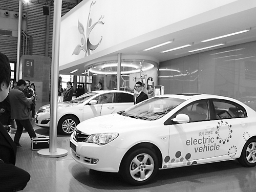 比亞迪王傳福“超過特斯拉”是大話嗎？