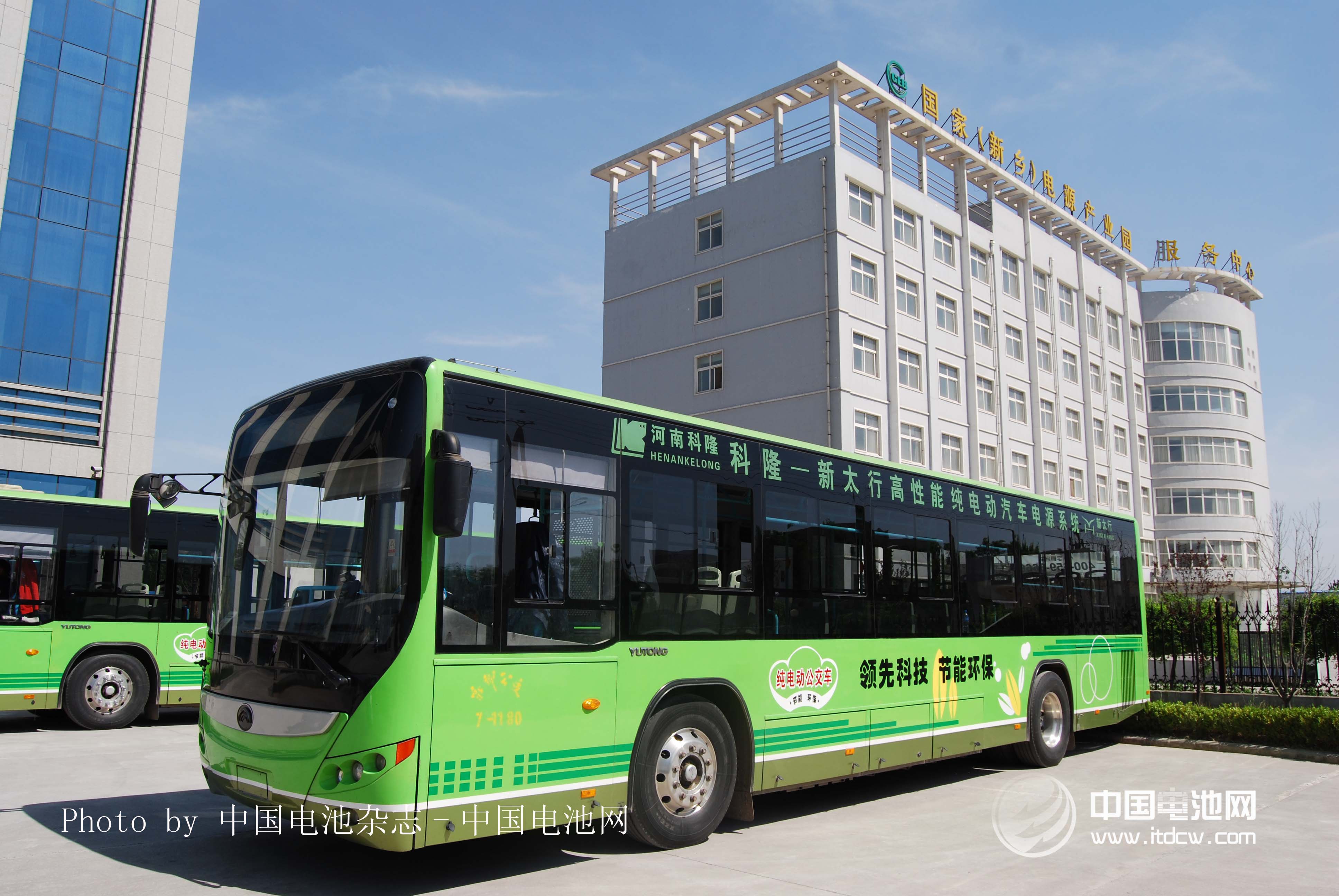 上半年銷量超去年 公車示范能否破“久推不廣”難題？