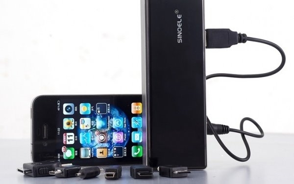 移動電源真的那么不靠譜嗎？選購大品牌才有保障！