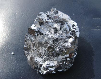 鉛成投資新寵 鉛價有望繼續(xù)走強(qiáng)