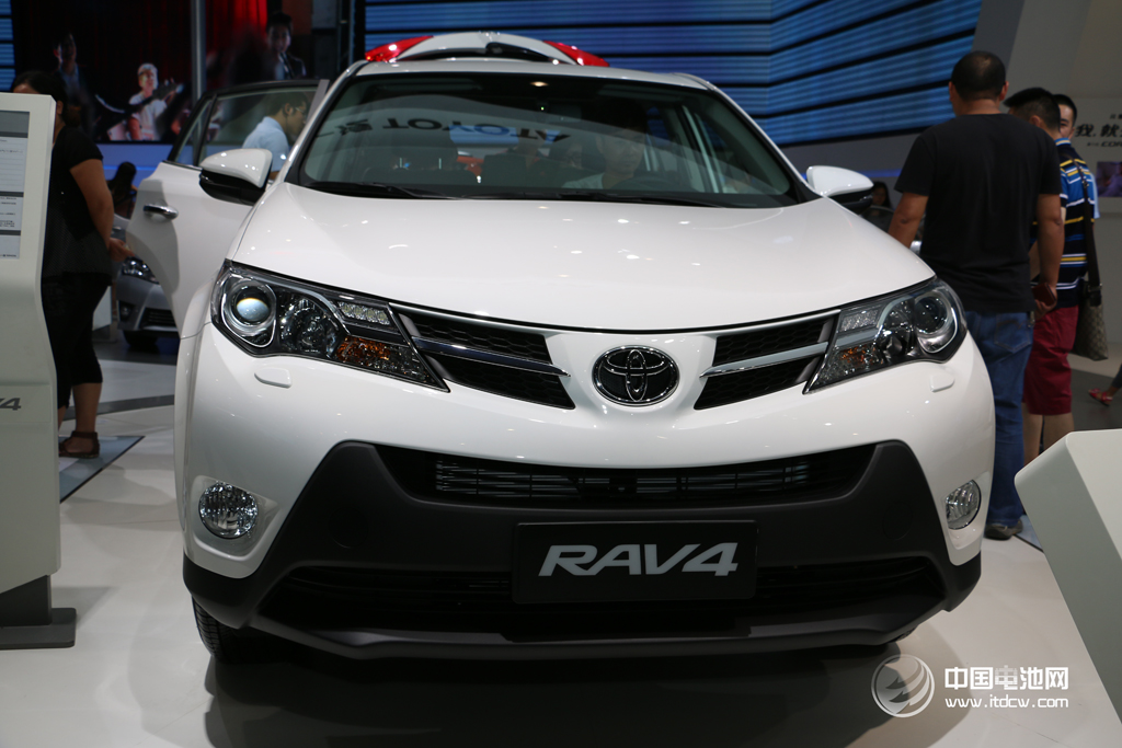 上市公司跨界“淘金” 機構調研新能源汽車產業鏈升溫 