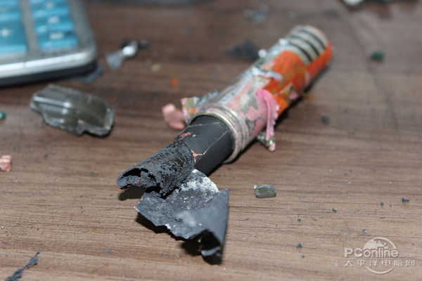 攜帶移動(dòng)電源上飛機(jī)  先了解安全問題與規(guī)定