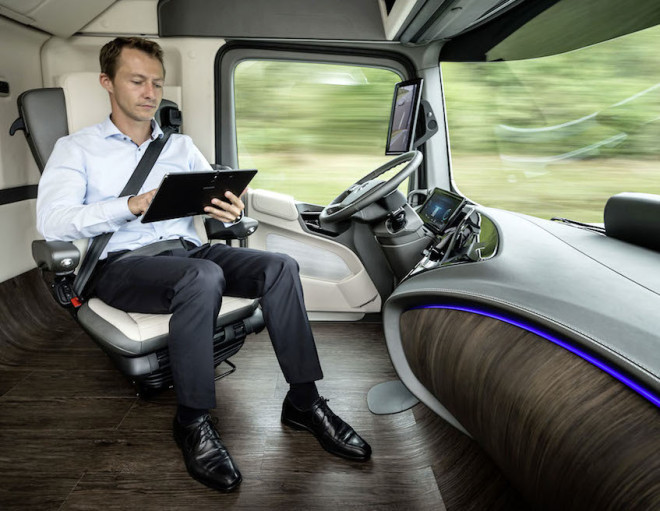 奔馳發(fā)布未來卡車概念設(shè)計(jì)：無人自動駕駛