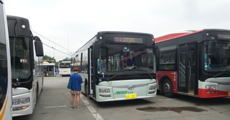 純電動轉(zhuǎn)向混動 四川成都新能源公交憂喜參半