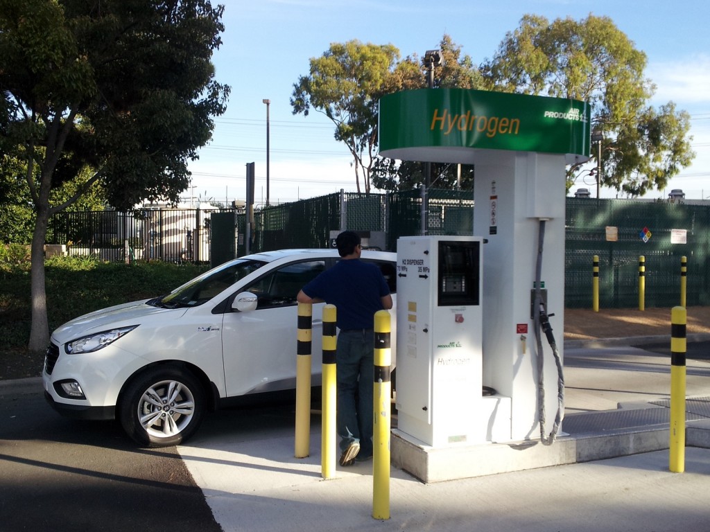 英國宣布投資1100萬英鎊推動氫燃料電池汽車發展