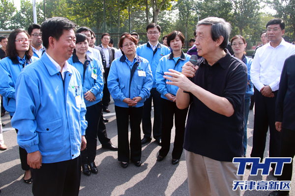 國務(wù)院副總理馬凱：動力電池是電動汽車的心臟