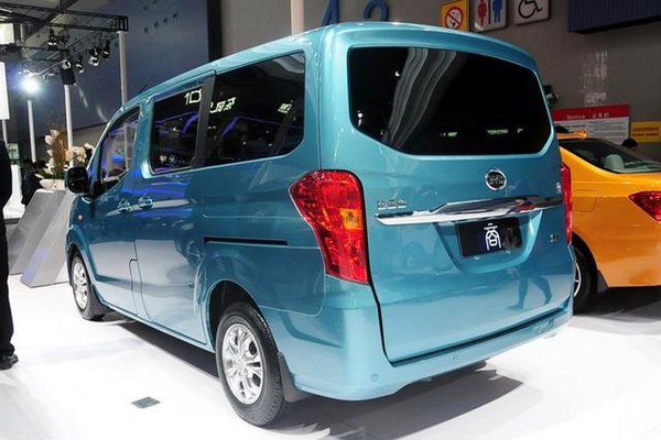 推多款新能源產品 比亞迪2015年新車規劃