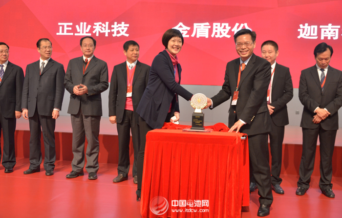 正業(yè)科技昨日登陸深交所創(chuàng)業(yè)板 后市業(yè)績(jī)待觀察 正業(yè)科技昨日登陸深交所創(chuàng)業(yè)板 后市業(yè)績(jī)待觀察