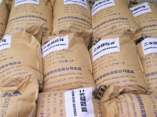 碳酸鋰逆勢上揚 呈現(xiàn)化工“萬綠叢中一點紅”