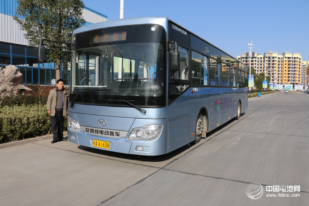 假如石油持續(xù)破50美元 新能源汽車會怎樣？