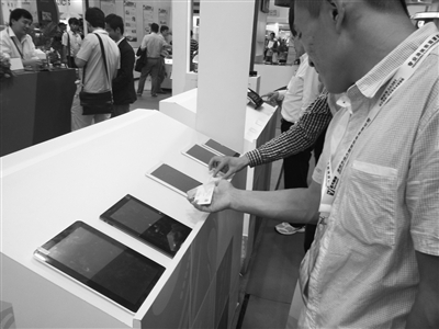 萬人大廠相繼停產 國內手機代工廠或將出現(xiàn)倒閉潮 萬人大廠相繼停產 國內手機代工廠或將出現(xiàn)倒閉潮