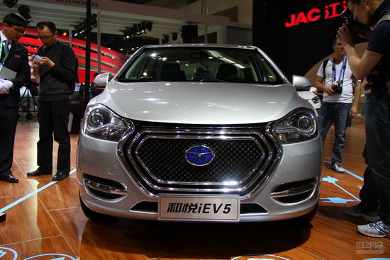 第五代電動汽車閃亮登場 合肥新能源車產業(yè)鏈和產業(yè)基地形成 第五代電動汽車閃亮登場 合肥新能源車產業(yè)鏈和產業(yè)基地形成