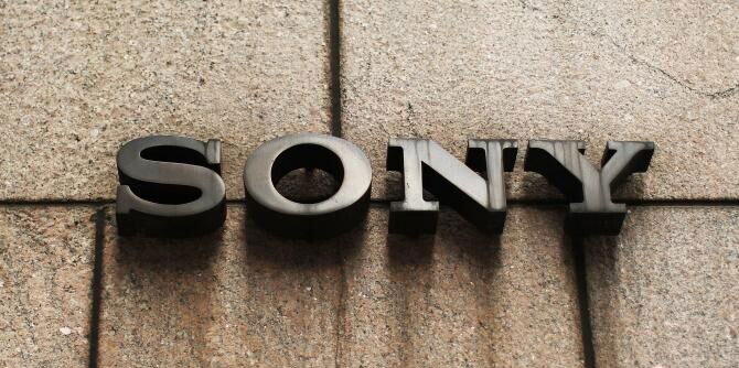 智能手機事業巨虧  索尼整體陷入巨額虧損