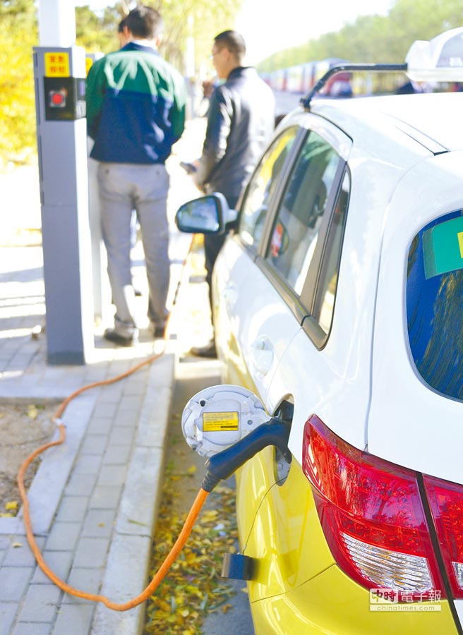 2014年新能源車爆發(fā)式增長 充電樁仍是最大掣肘