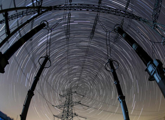 能源工業的互聯網時代到來 增加行業新變量 能源工業的互聯網時代到來 增加行業新變量