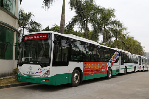 僑興科嶺增程式電動(dòng)客車停靠在僑興集團(tuán)惠州總部 僑興科嶺增程式電動(dòng)客車停靠在僑興集團(tuán)惠州總部