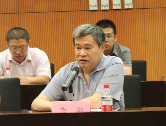 發改委李剛:新能源汽車準入法規制定完畢